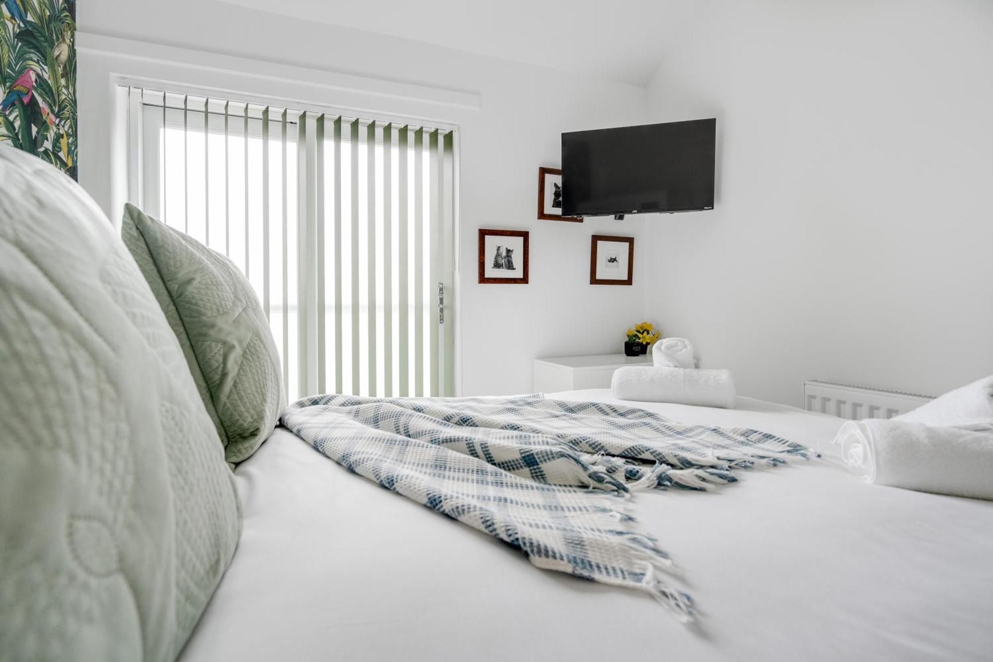 Buxton Apartment - 1 Bed, Free Parking, Wi-Fi Hazel Grove Eksteriør billede