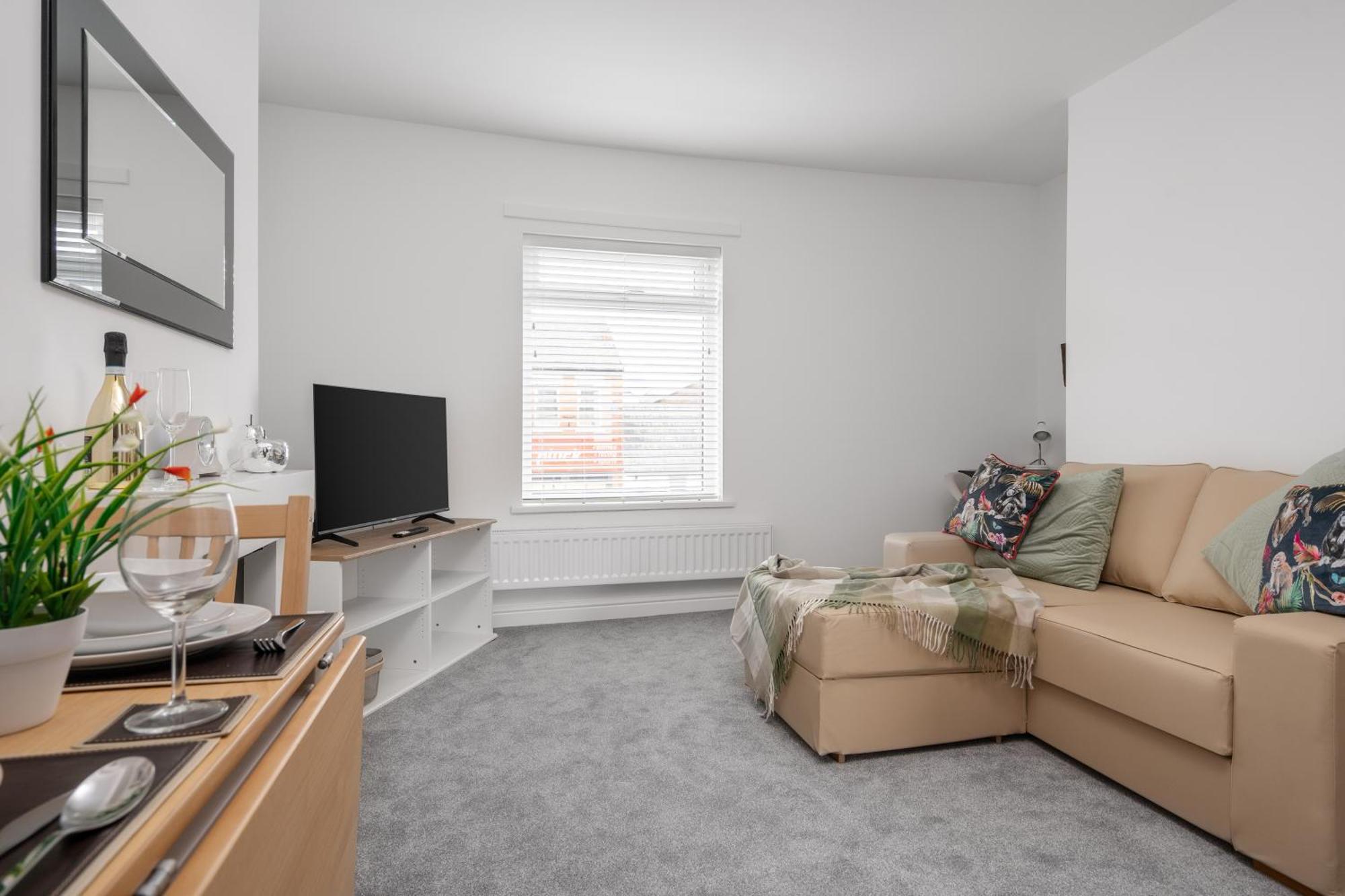 Buxton Apartment - 1 Bed, Free Parking, Wi-Fi Hazel Grove Eksteriør billede