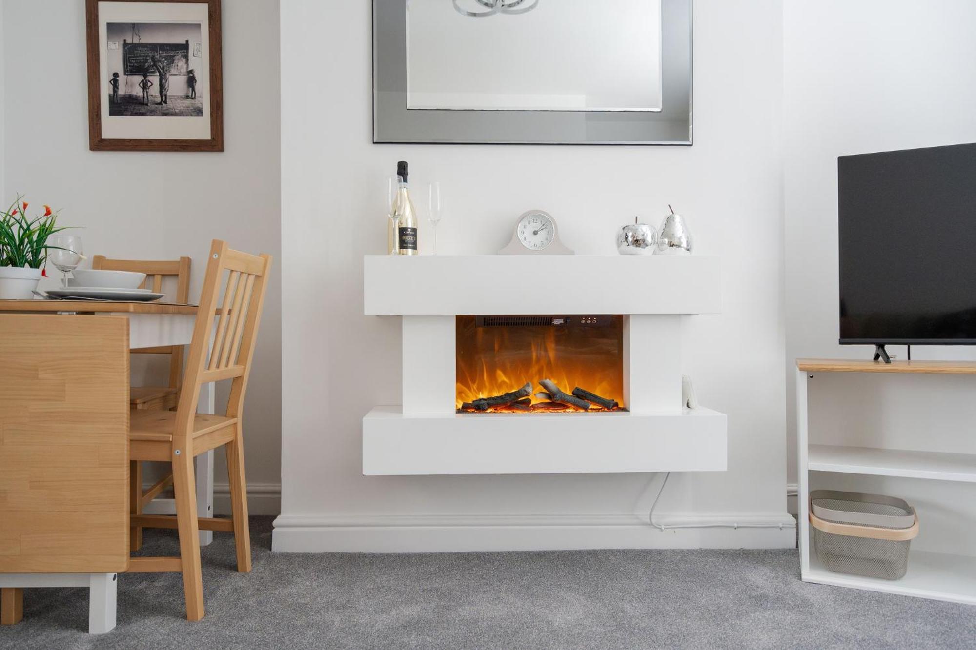 Buxton Apartment - 1 Bed, Free Parking, Wi-Fi Hazel Grove Eksteriør billede
